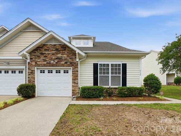 6120 Pale Moss Lane , Charlotte, NC 28269