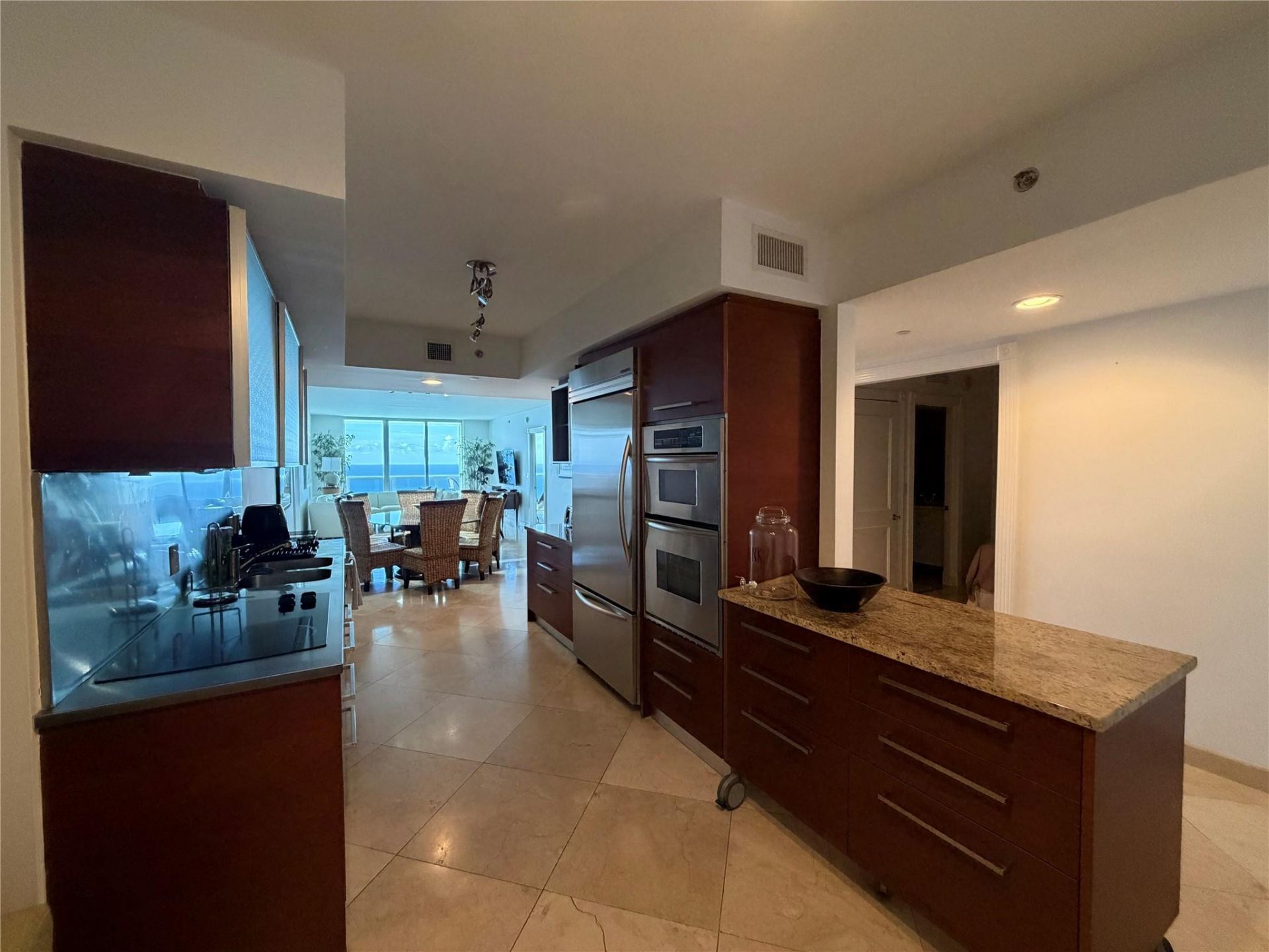 1850 S Ocean Drive, Unit 4202, Hallandale Beach, FL 33009 Photo