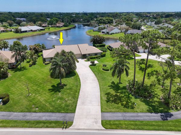 13344 Touchstone Place, Palm Beach Gardens, FL 33418
