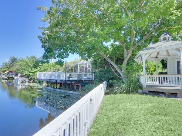1808 N 17th Ave Avenue N, Lake Worth Beach, FL 33460