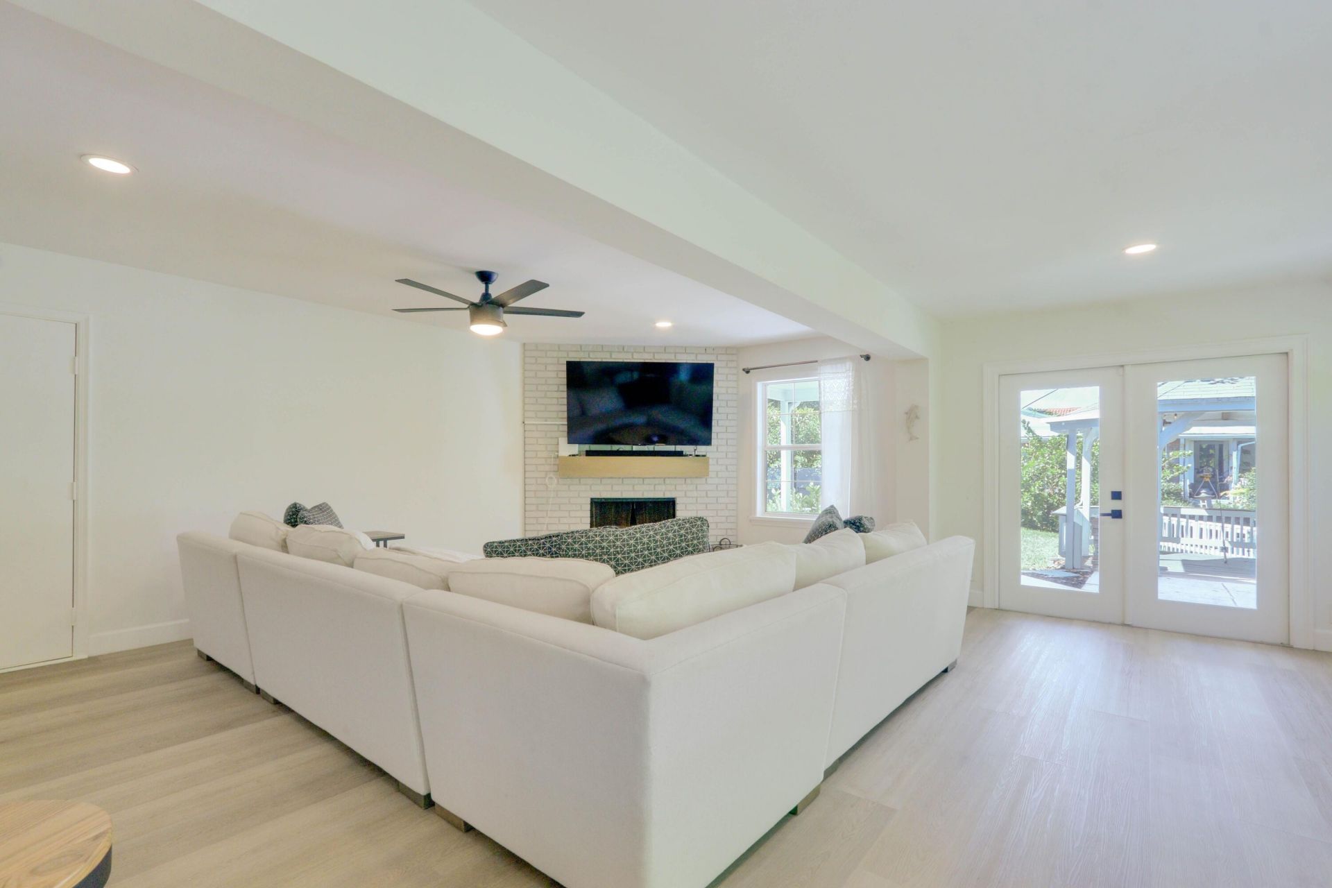 1808 N 17th Ave Avenue N, Lake Worth Beach, FL 33460 Photo