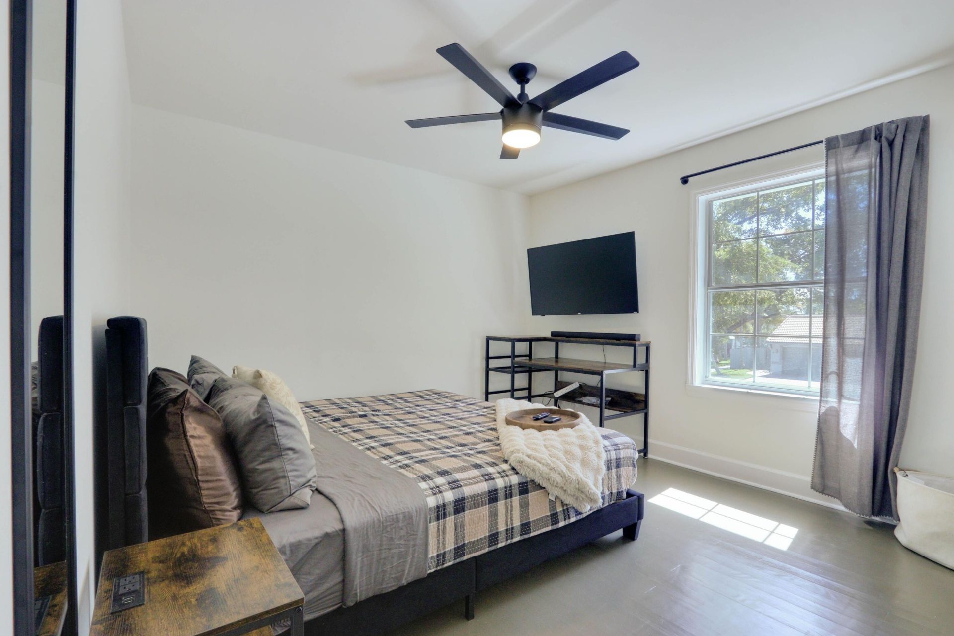 1808 N 17th Ave Avenue N, Lake Worth Beach, FL 33460 Photo