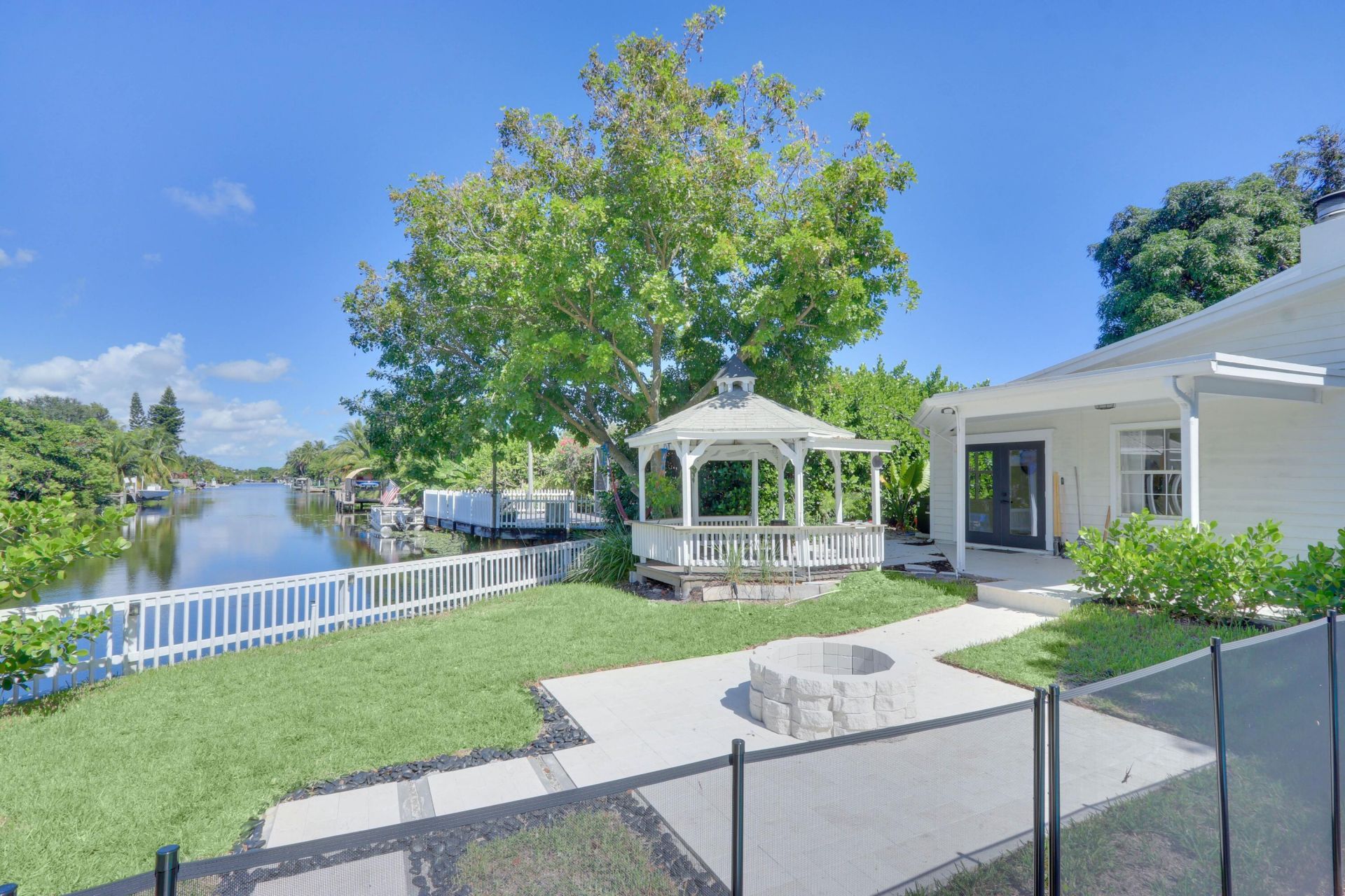 1808 N 17th Ave Avenue N, Lake Worth Beach, FL 33460 Photo