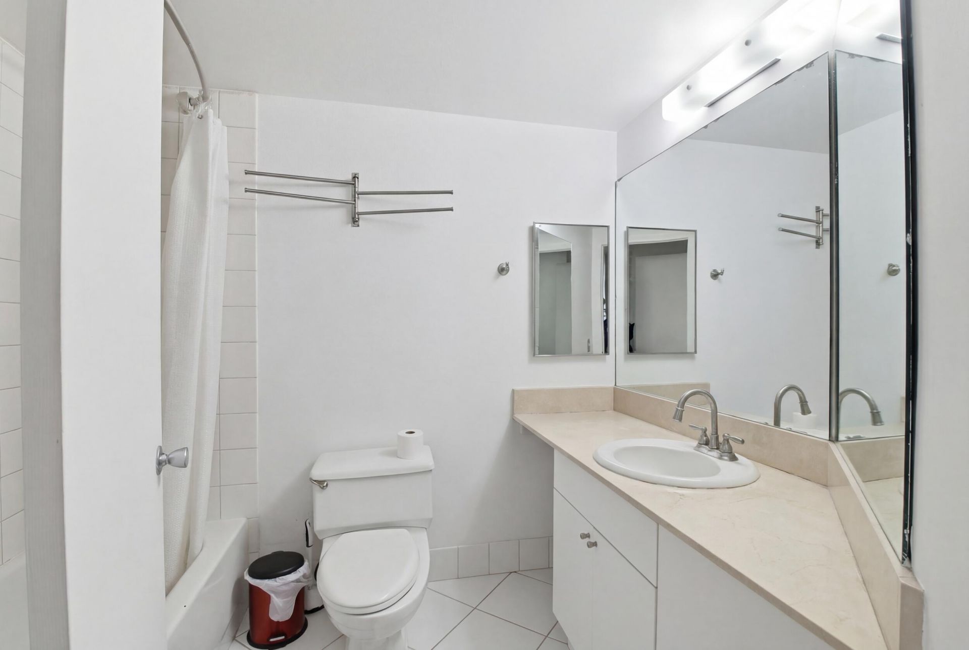 701 Brickell Key Boulevard, Unit 610, Miami, FL 33131 Photo