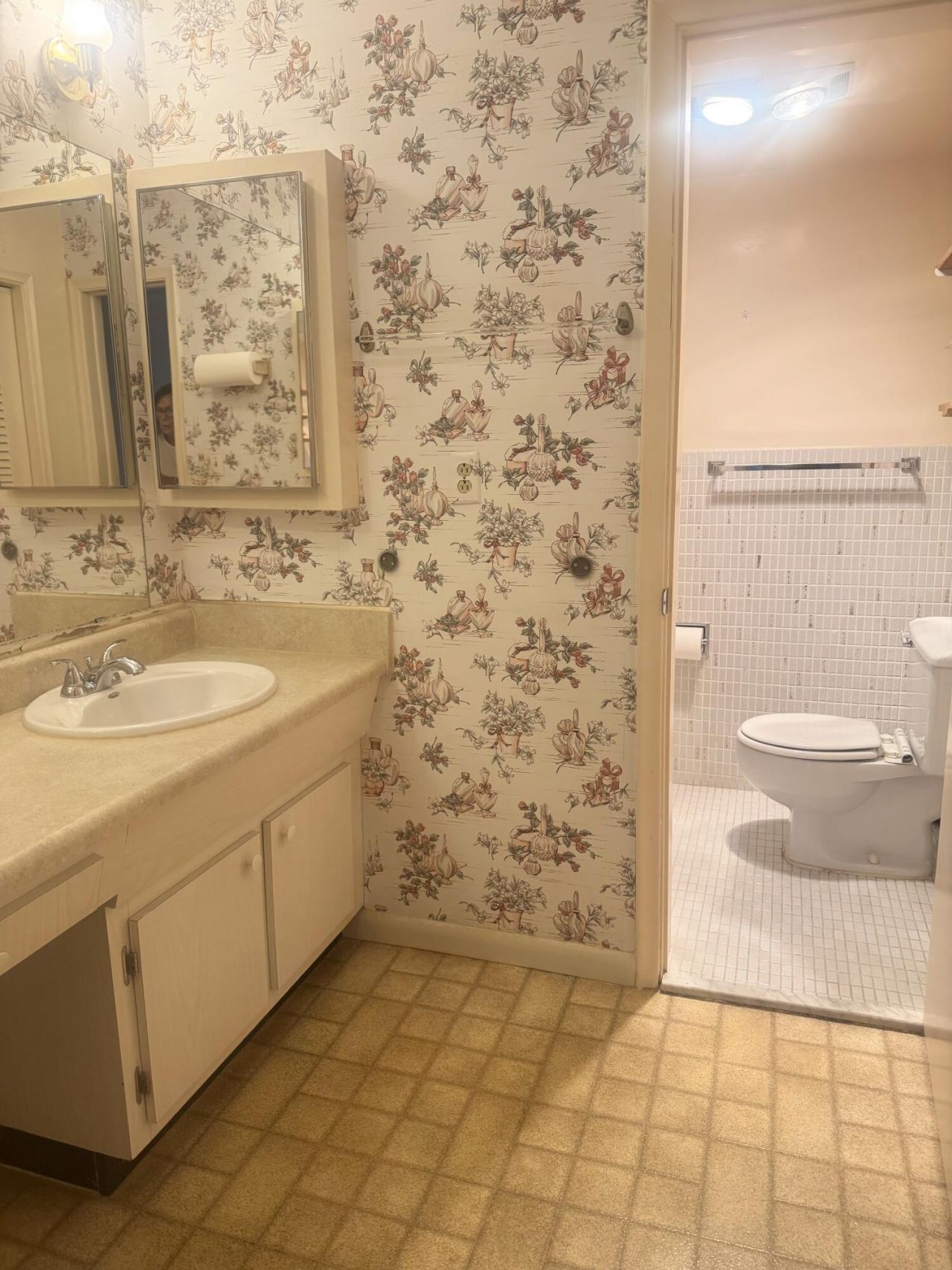 2381 Sunset Avenue, Unit 117, Lake Worth Beach, FL 33461 Photo