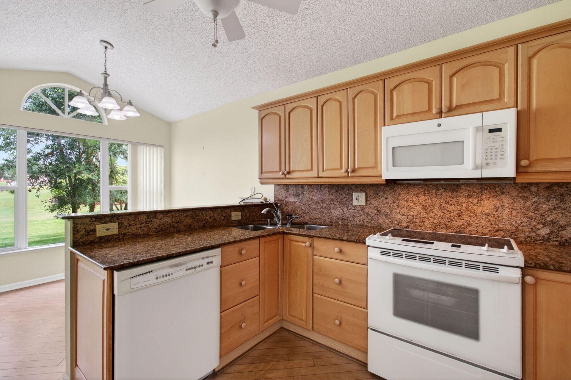 6071 Greenspointe Drive, Boynton Beach, FL 33437 Photo