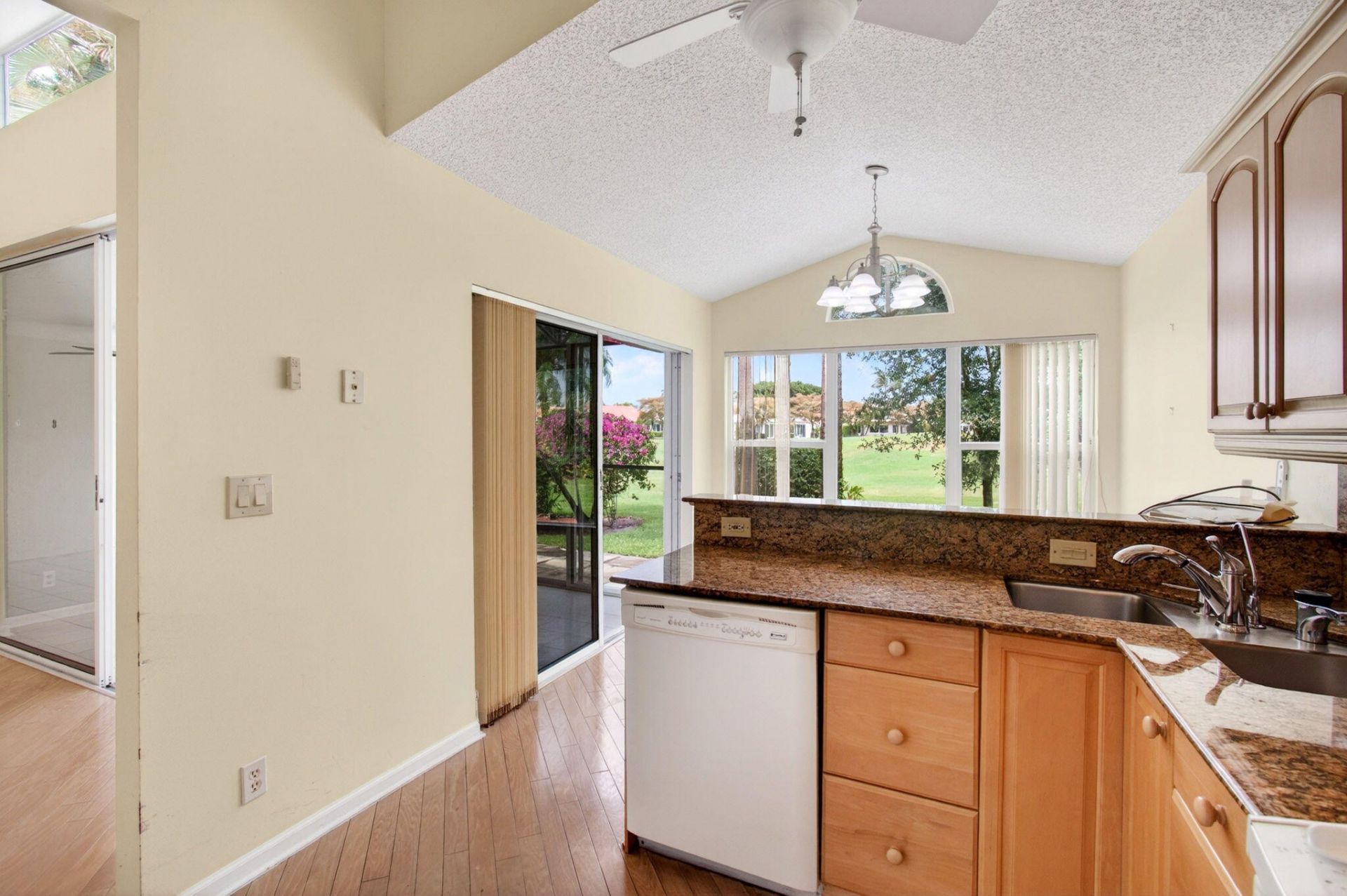 6071 Greenspointe Drive, Boynton Beach, FL 33437 Photo