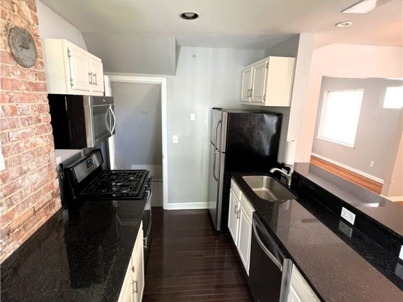 1429 W 38th Street, Cleveland, OH 44113 Photo 10
