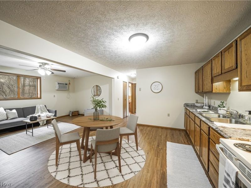 8140 Southwood Drive, Garrettsville, OH 44231 Photo 5