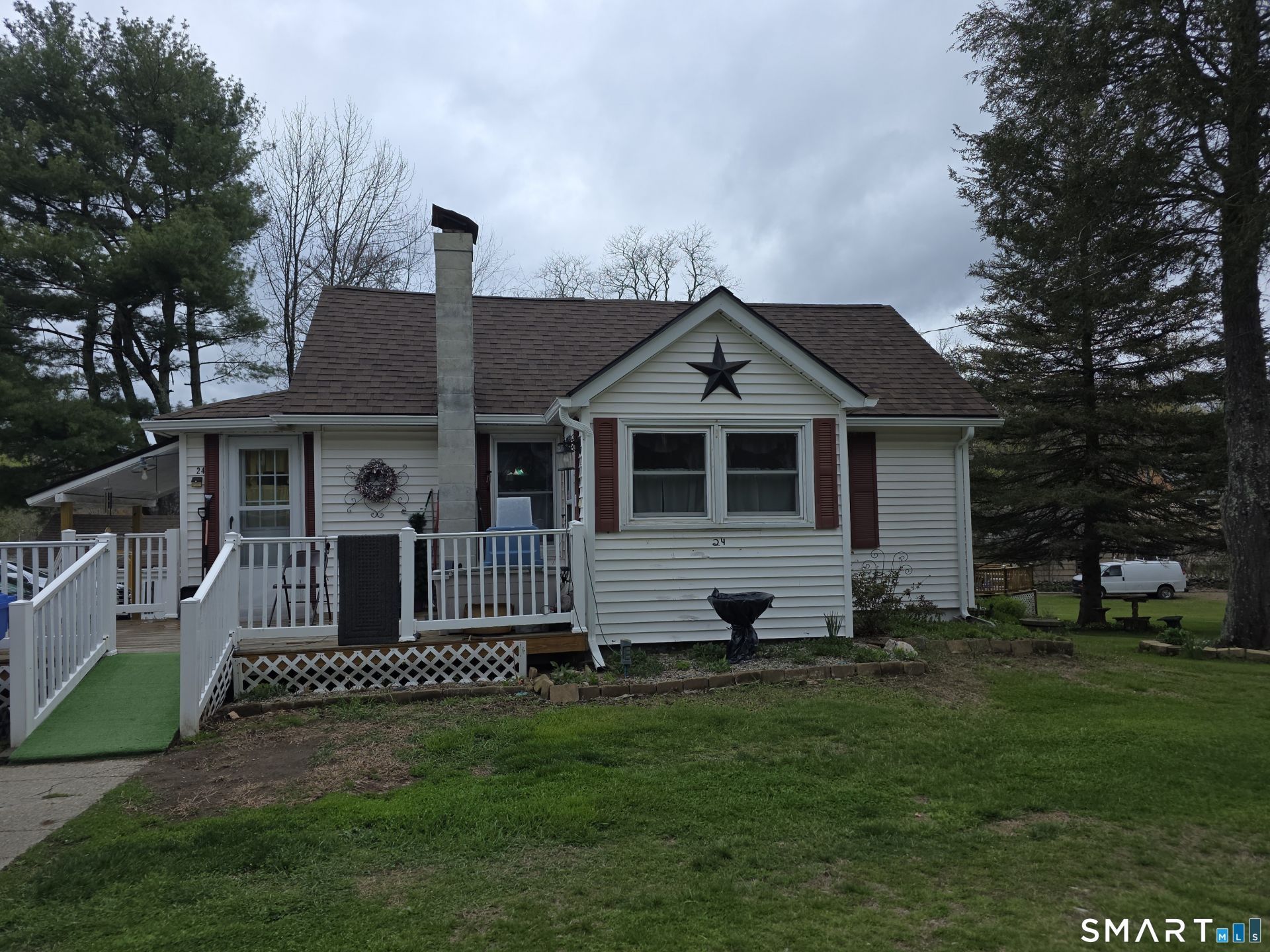 24 Black Hill, Plainfield, CT 06374 Main Photo