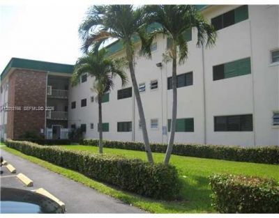 1450 Atlantic Shores Blvd, Unit 101, Hallandale Beach, FL 33009 Photo