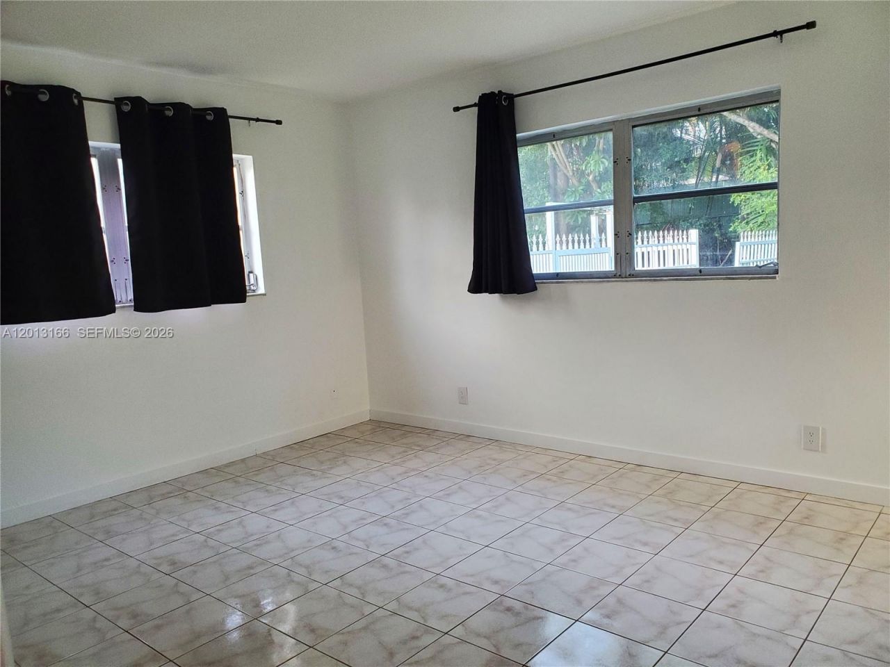 1450 Atlantic Shores Blvd, Unit 101, Hallandale Beach, FL 33009 Photo