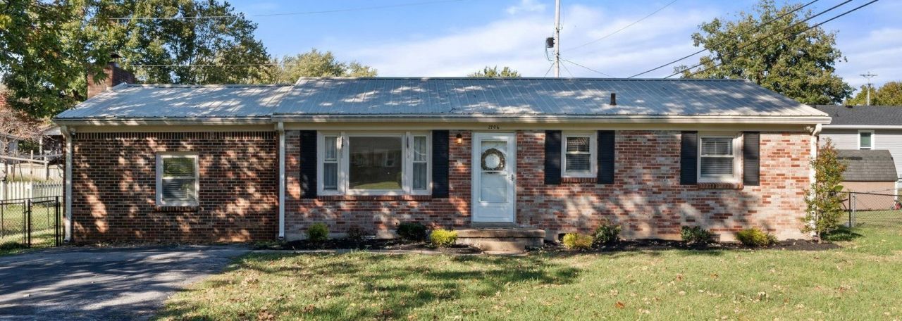 2706 Driftwood Dr, Springfield, TN 37172 Main Photo
