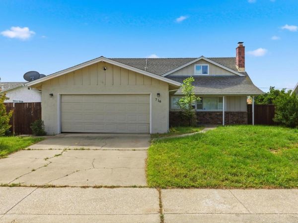 716 Aspen Dr, Yuba City, CA 95991