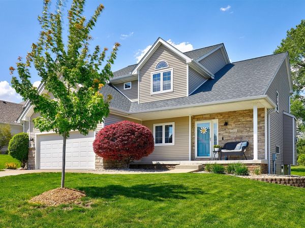 7803 Aspen Drive, West Des Moines, IA 50265
