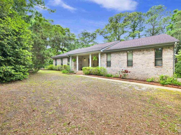 3125 Rushing Creek Rd, Pensacola, FL 32526