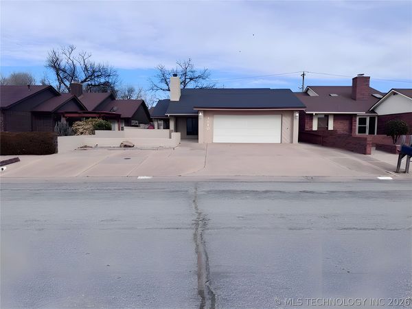 3610 Whippoorwill Lane, Enid, OK 73703