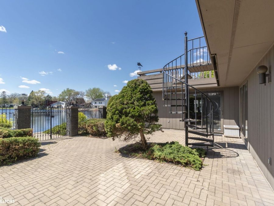 Property Image 45