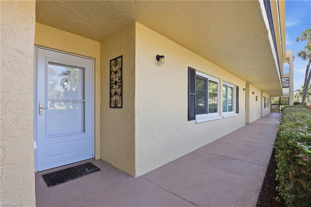 1086 Forest Lakes Dr , Unit 106, Naples, FL 34105 Photo