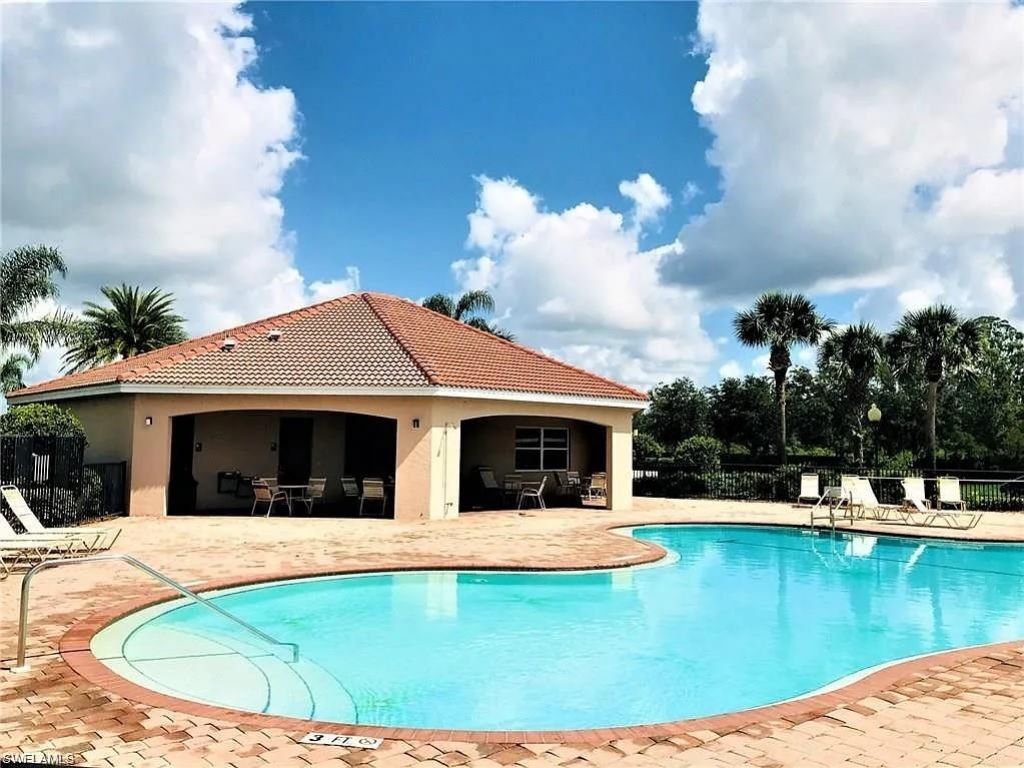 10548 Canal Brook Ln, Lehigh Acres, FL 33936 Photo