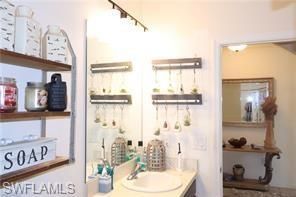 10548 Canal Brook Ln, Lehigh Acres, FL 33936 Photo