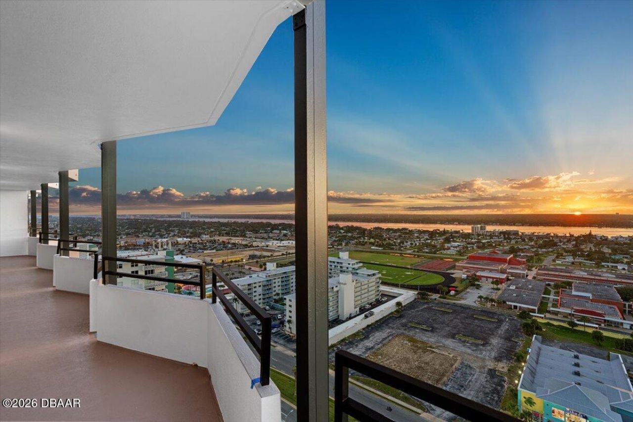 2828 N Atlantic Avenue, Unit 2105, Daytona Beach, FL 32118 Photo