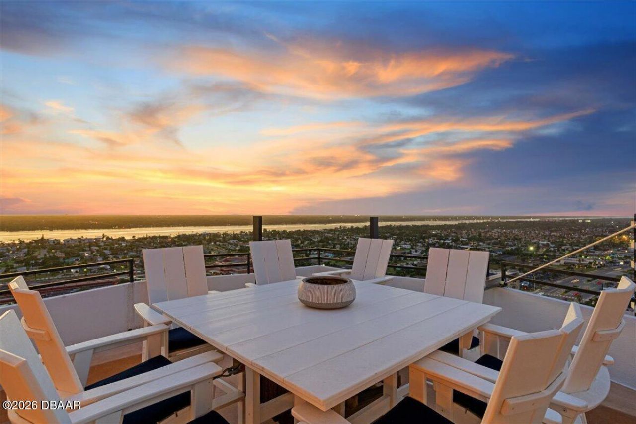 2828 N Atlantic Avenue, Unit 2105, Daytona Beach, FL 32118 Photo