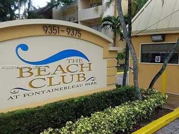 9371 Fontainebleau Blvd , Unit I103, Miami, FL 33172