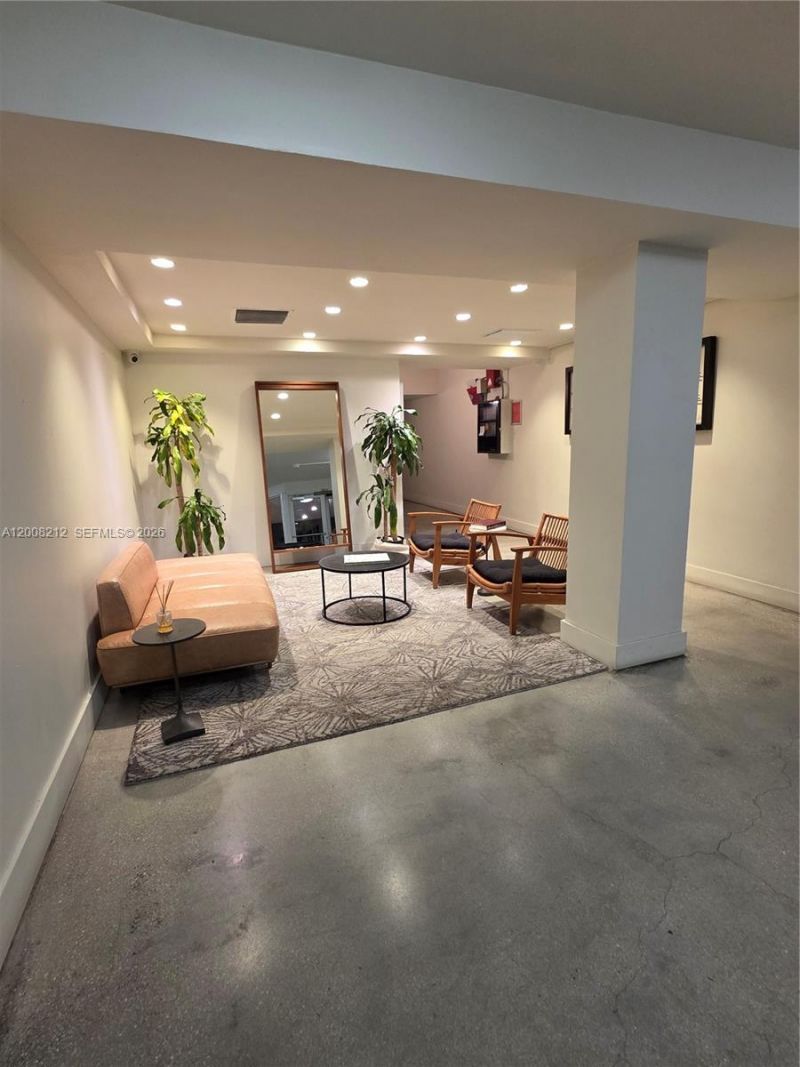 7928 West Dr , Unit 307, North Bay Village, FL 33141 Photo