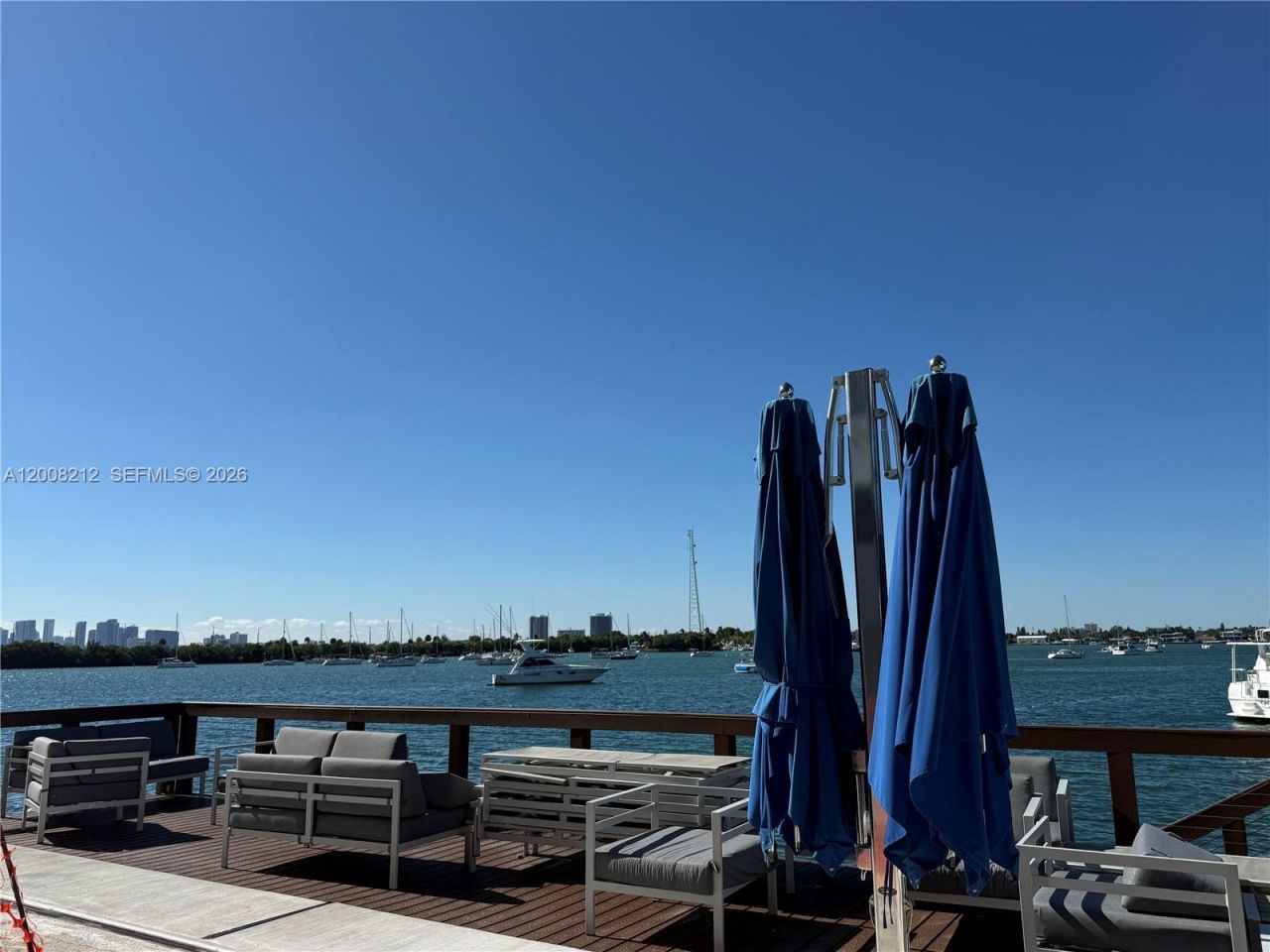 7928 West Dr, Unit 307, North Bay Village, FL 33141 Photo