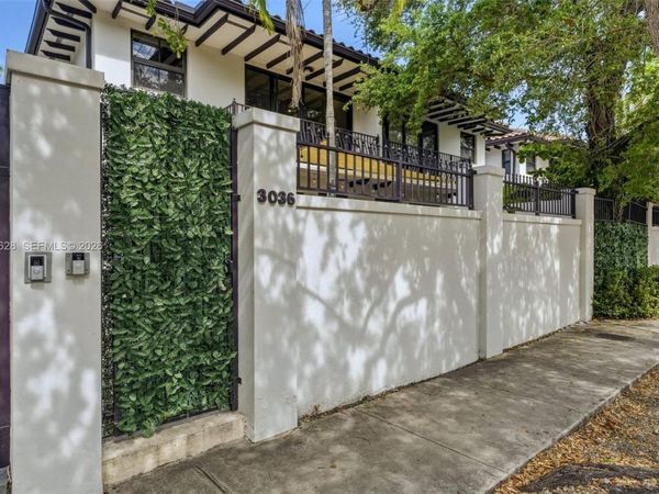 3036 Mcdonald Street , Miami, FL 33133