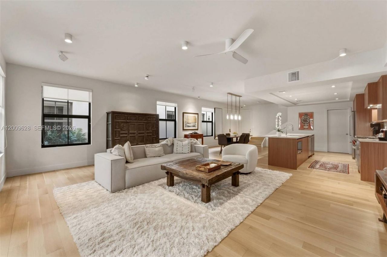 3036 Mcdonald Street , Miami, FL 33133 Photo