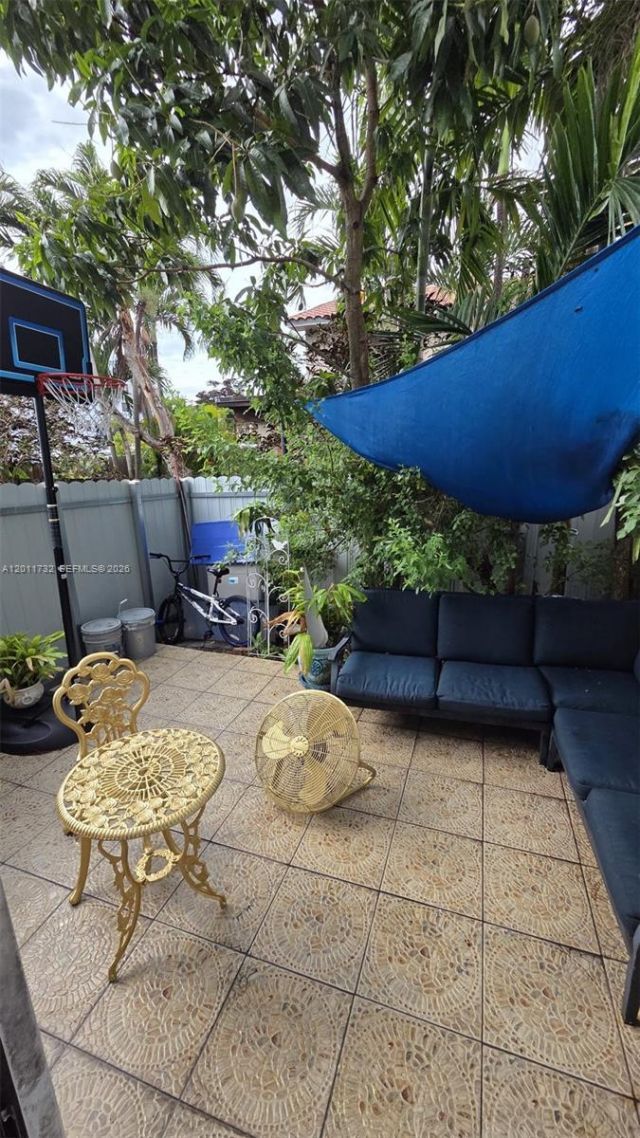 8300 NW 10th St , Miami, FL 33126 Photo