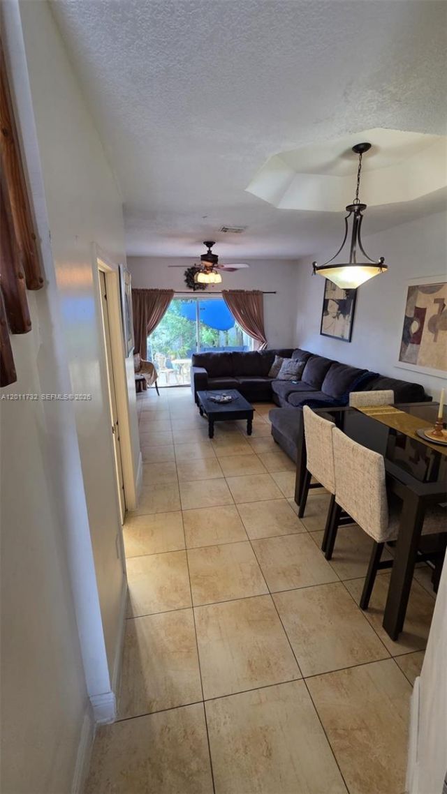 8300 NW 10th St , Miami, FL 33126 Photo