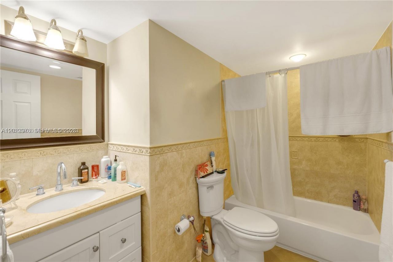 9125 SW 77th Ave , Unit 802, Miami, FL 33156 Photo