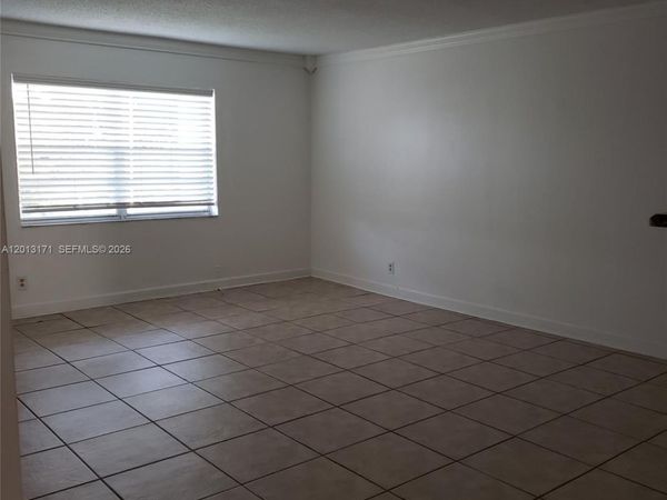 1300 Moffett St , Unit 208, Hallandale Beach, FL 33009