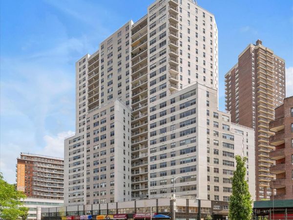 125-10 Queens Boulevard , Unit 2009, Kew Gardens, NY 11415