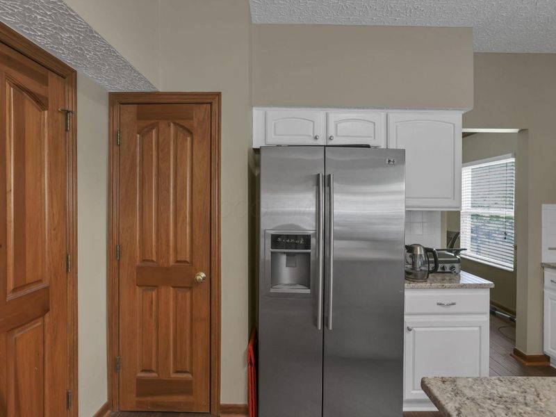 6050 Tuswell Drive , Dublin, OH 43016 Photo 14