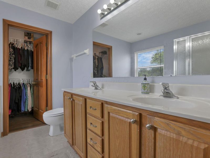 6050 Tuswell Drive , Dublin, OH 43016 Photo 24