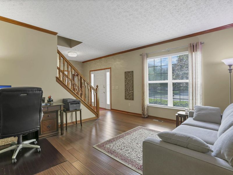 6050 Tuswell Drive , Dublin, OH 43016 Photo 6