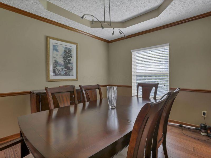 6050 Tuswell Drive , Dublin, OH 43016 Photo 7