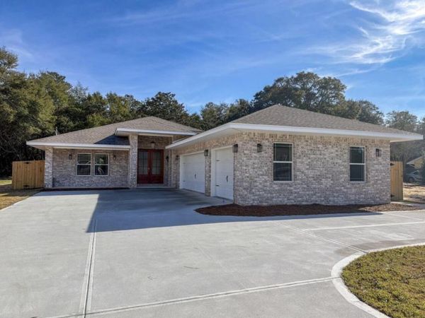 118 Pamela Ann Drive, Fort Walton Beach, FL 32547