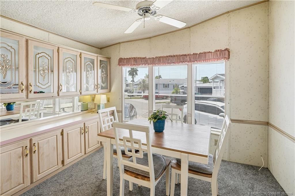652 Nettles Boulevard, Jensen Beach, FL 34957 Photo