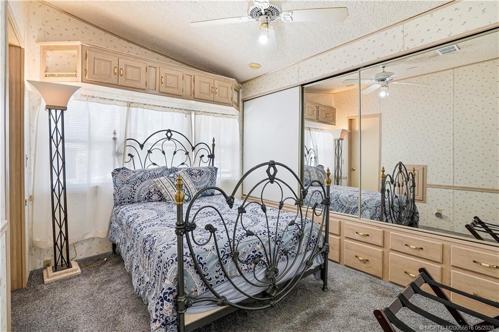 652 Nettles Boulevard, Jensen Beach, FL 34957 Photo
