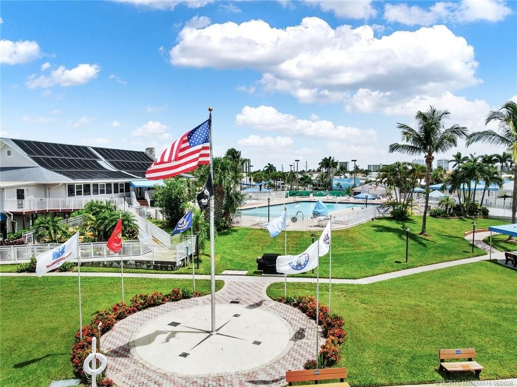 652 Nettles Boulevard, Jensen Beach, FL 34957 Photo