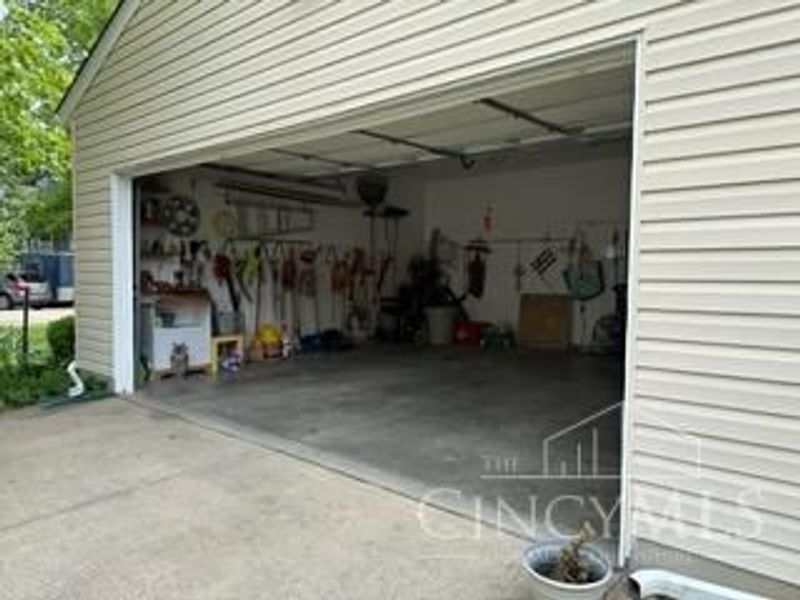 4555 Brown Avenue, Blue Ash, OH 45242 Photo 29