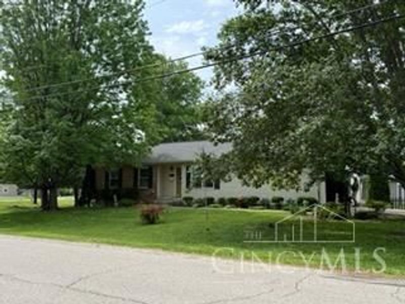 4555 Brown Avenue, Blue Ash, OH 45242 Photo 5