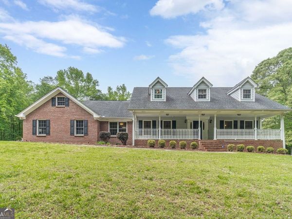 2291 Rabbit Farm Circle, Loganville, GA 30052