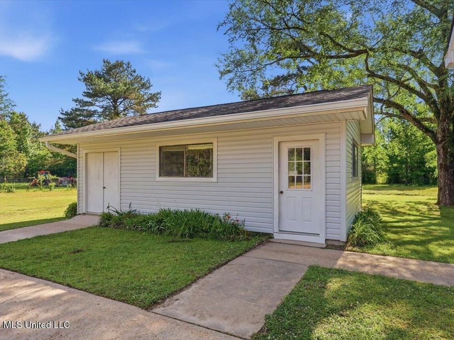Property Image 34