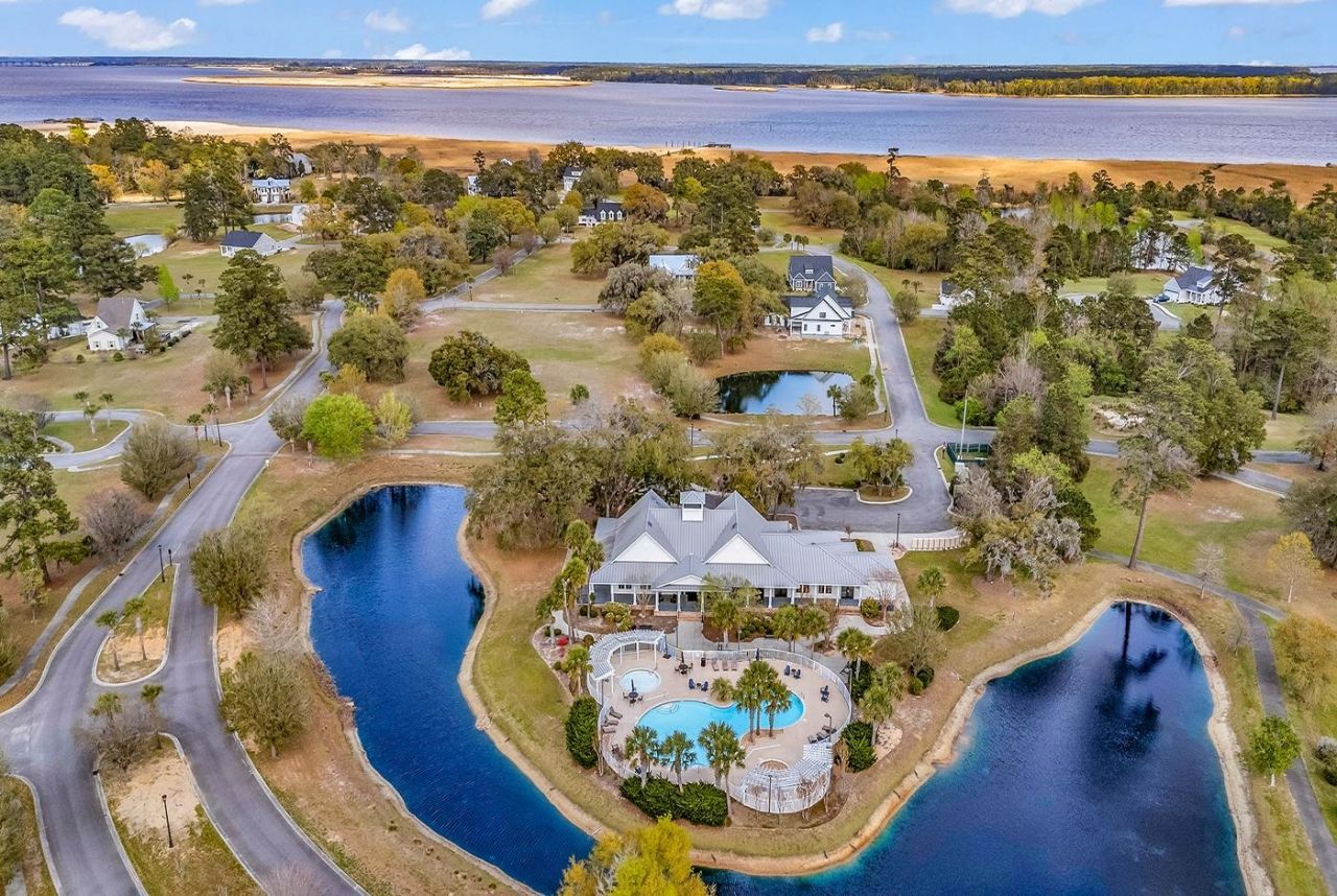 845 Commanders Island Rd.  Photo 44